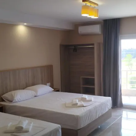 Guest house Eleni Paralia Katerinis