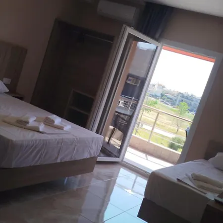 Eleni Gæstehus Paralía